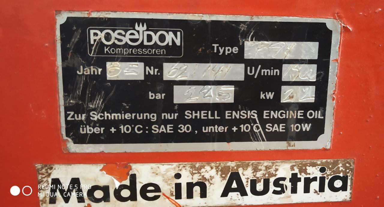 BREATHING AIR COMPRESSOR